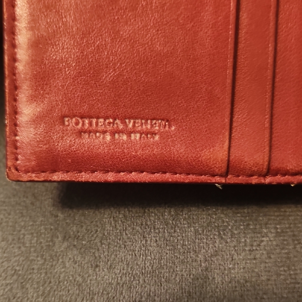 Bottega Veneta Red Woven Leather Wallet - Picture 4 of 9